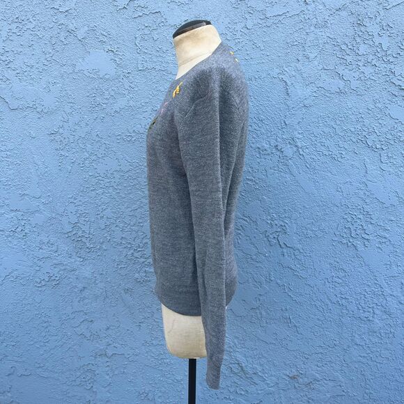 Hand Embroidered Sweater Upcycled One of a kind unisex Medium or large - Picture 5 of 7